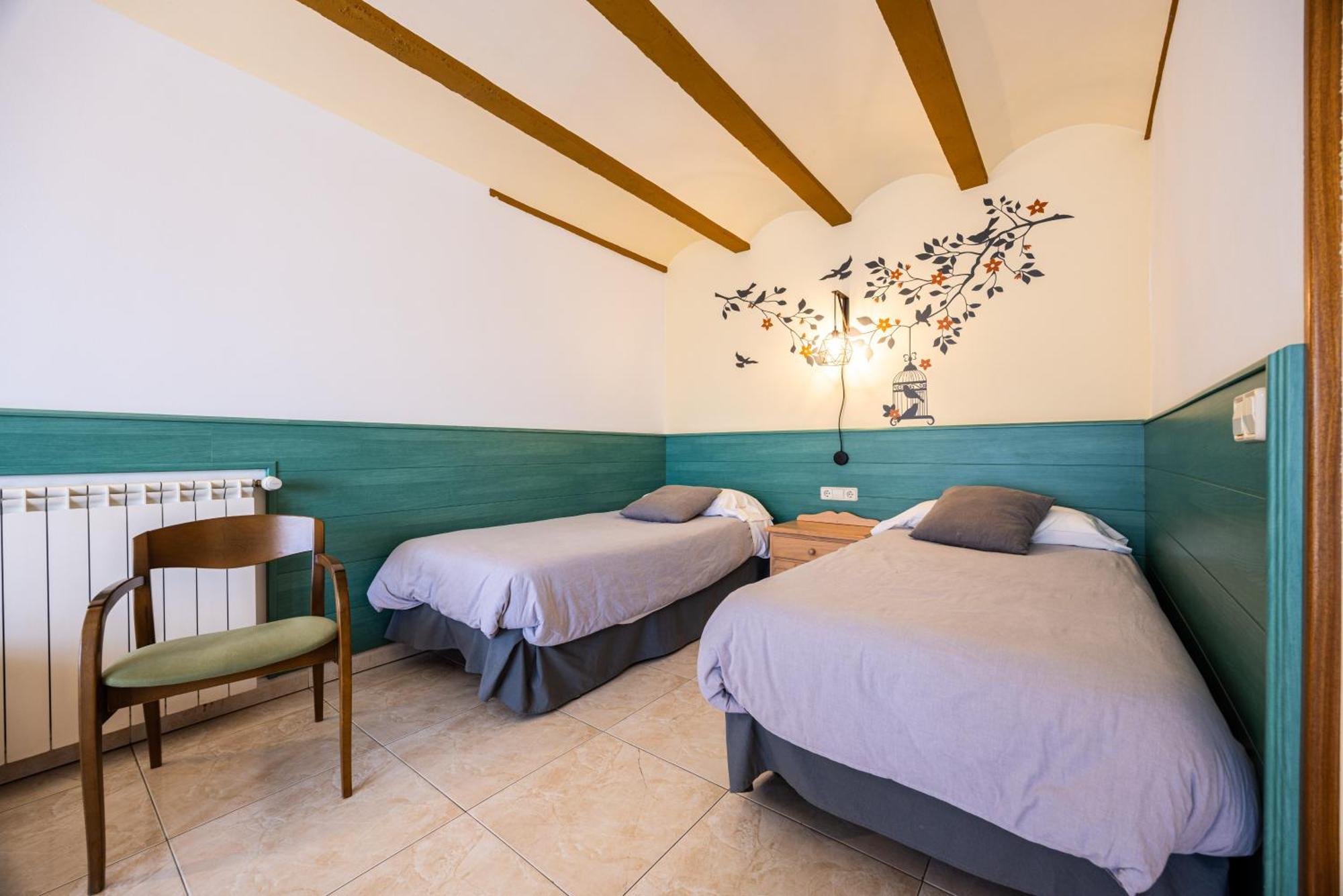 Aparthotel Les Corts Llivia Exterior foto